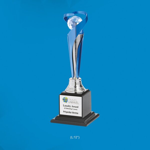 Customized Loyalty Award Trophy by Corporate Presence